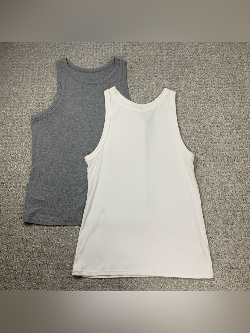 Lot of 2 A New Day High Neckline Ribbed Tank Tops Women’s Size XL White Gray